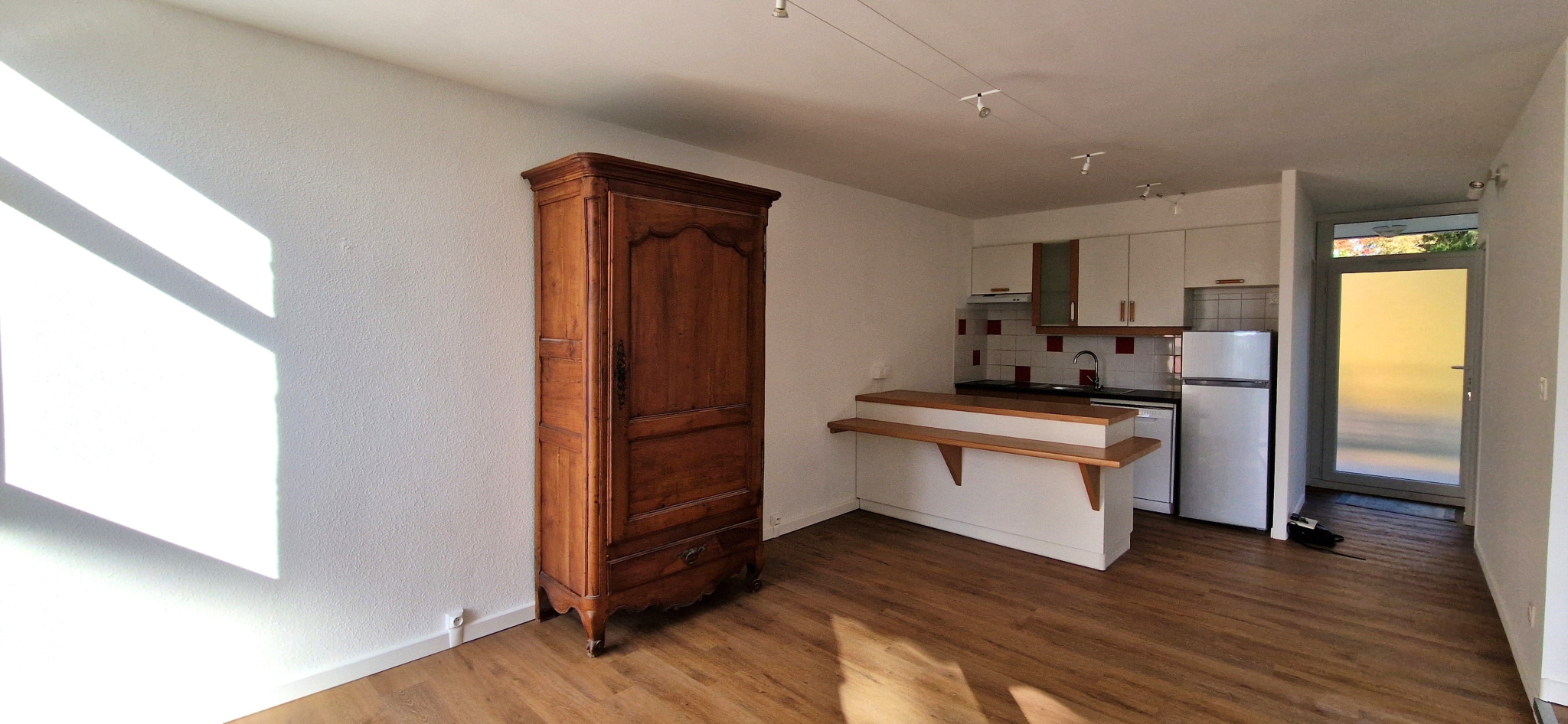 <Appartement Bordeaux V30000729