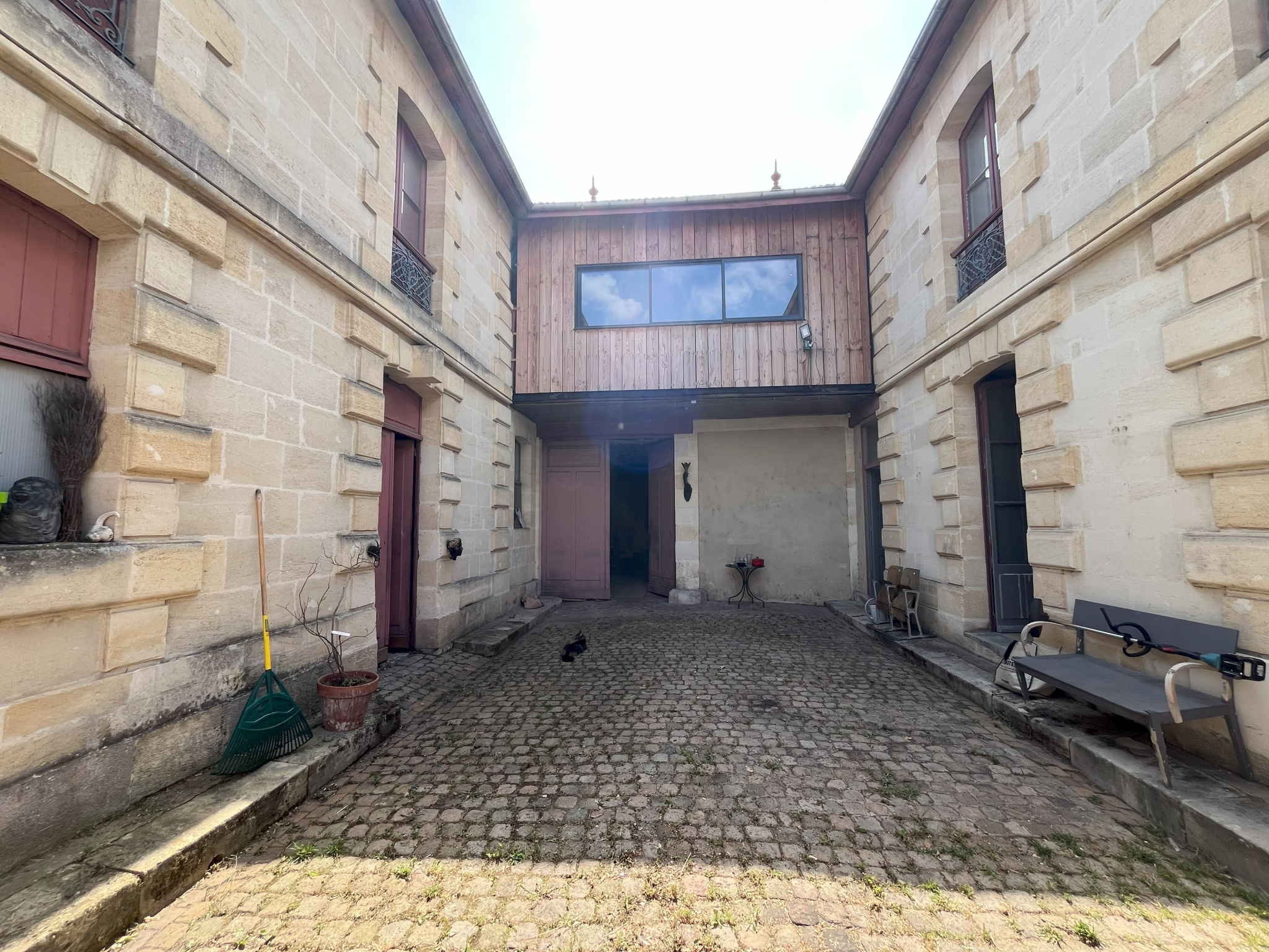 <Maison Bordeaux V30000808