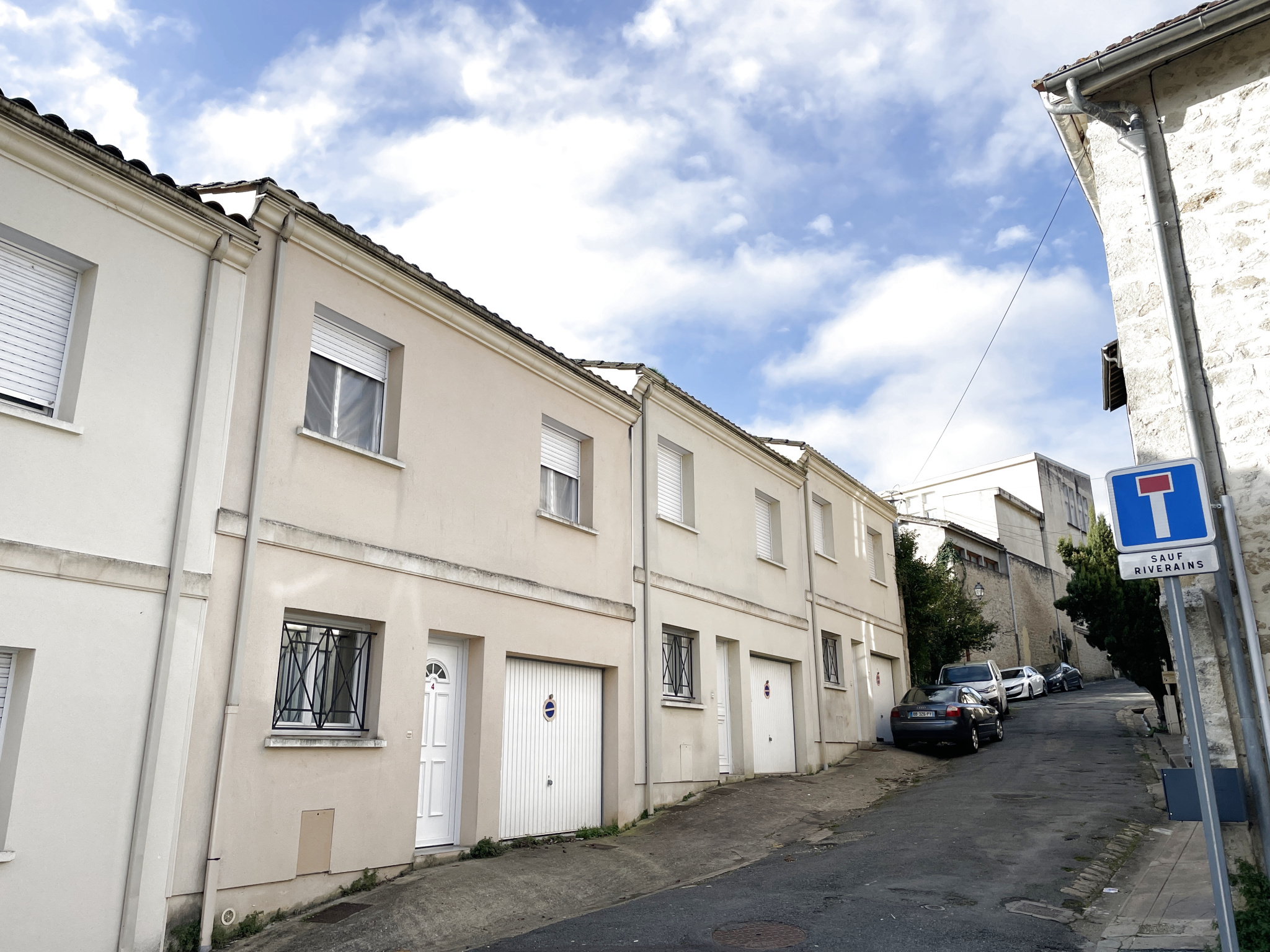 <Maison Bordeaux V30000668