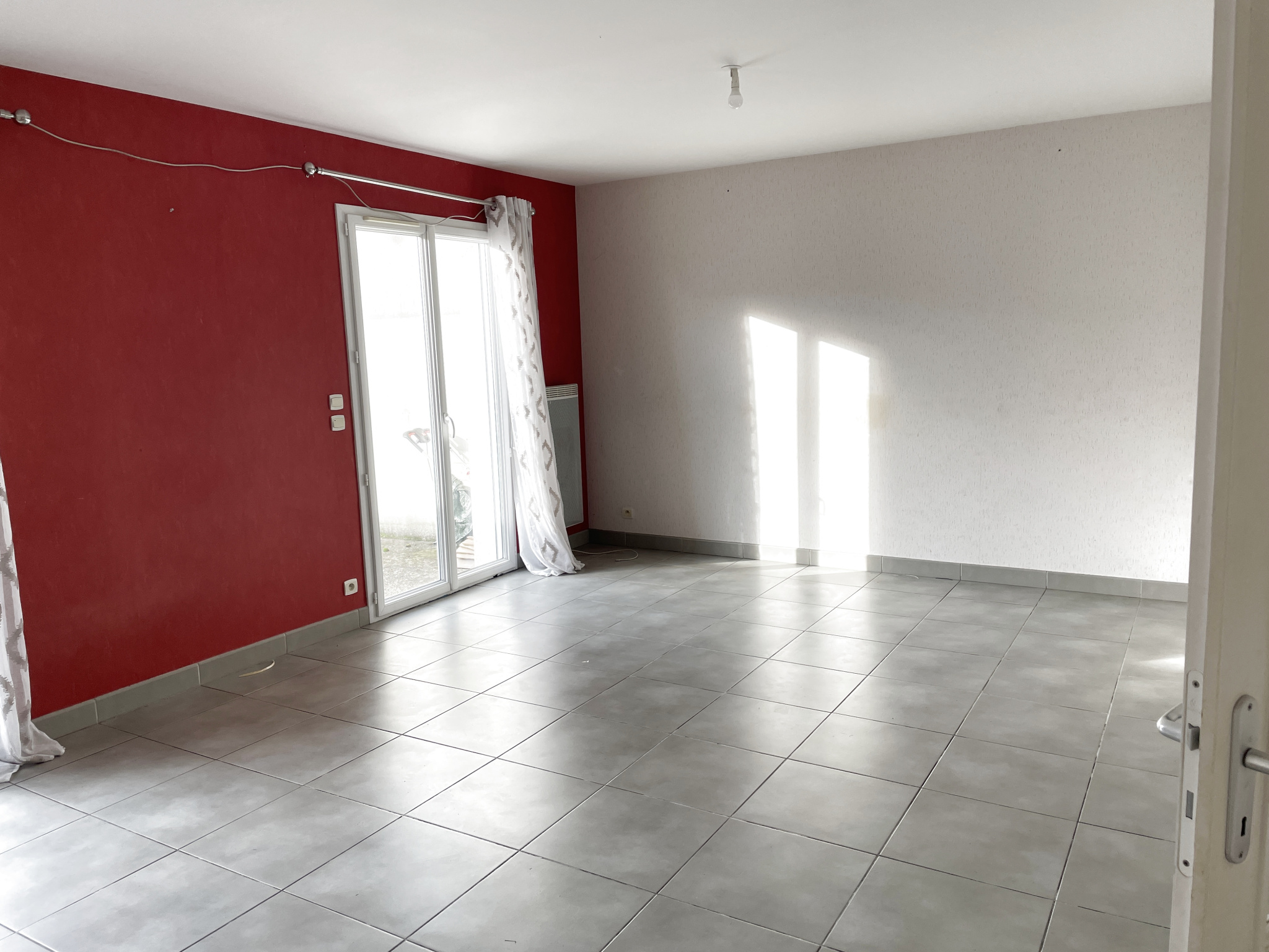 <Maison Bordeaux V30000668