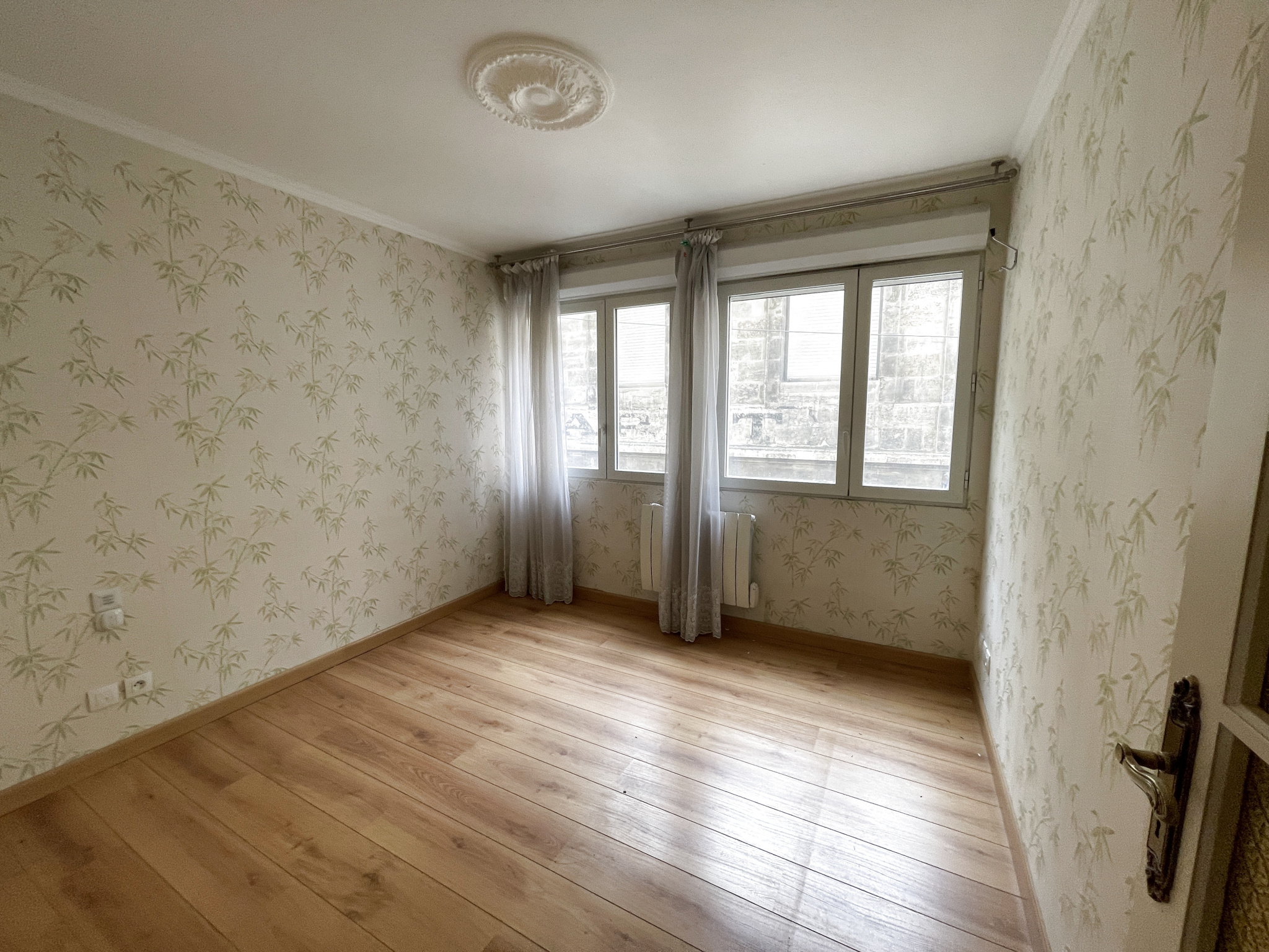 <Appartement Bordeaux RC2-452