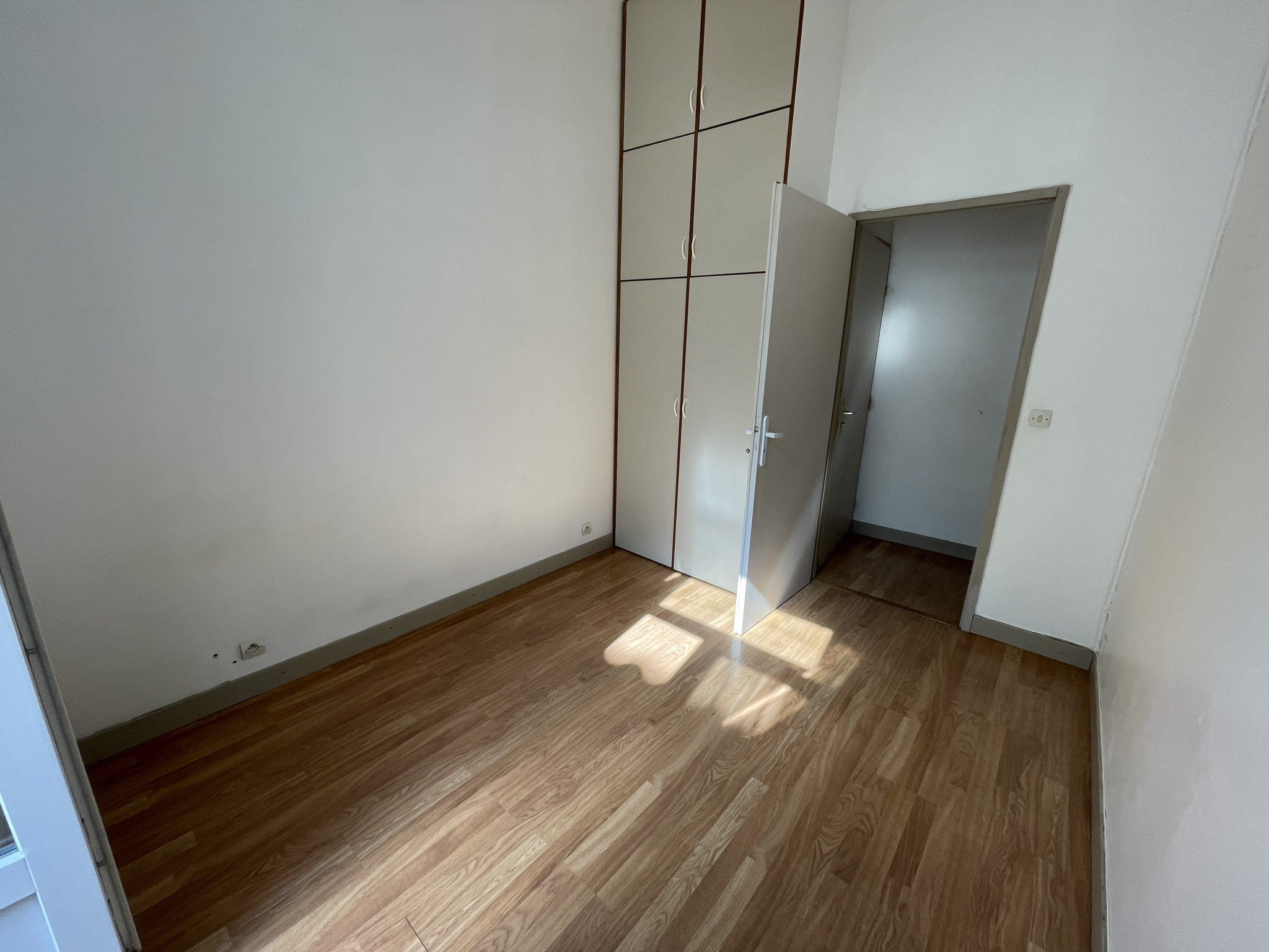<Appartement Bordeaux V10000847
