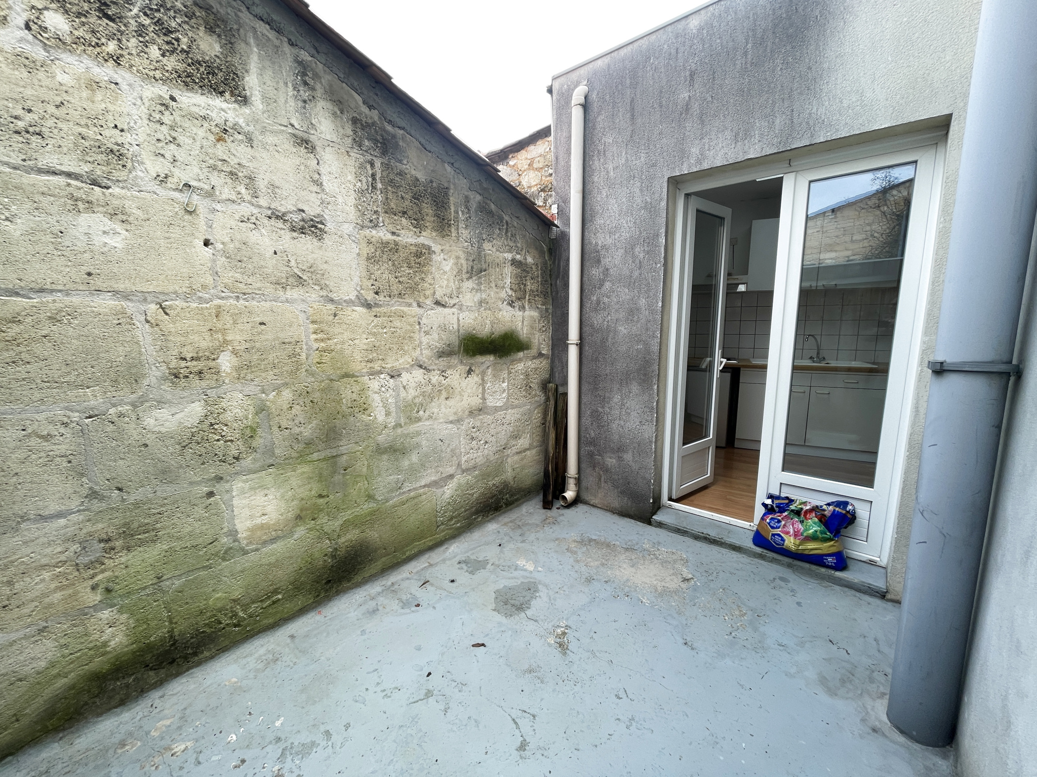 <Appartement Bordeaux V10000847