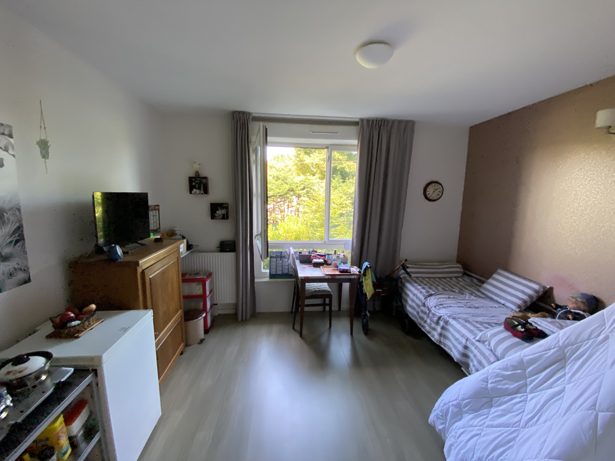 <Studio La brede V10000713