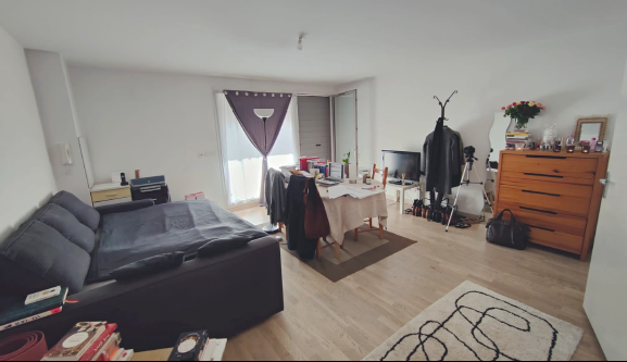 Studio Bordeaux V10000882